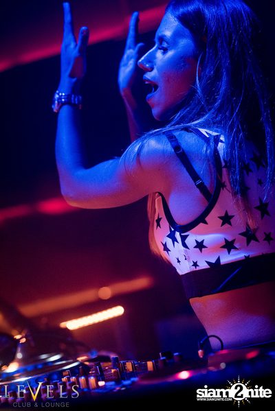Christy Million ที่ เลเวลส์ — photo 117