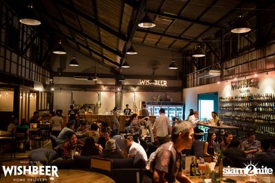 Birra Del Borgo Tap Takeover ที่ร้าน วิชเบียร์ โฮม บาร์ — photo 26