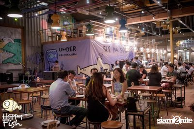 คืนวันศุกร์ ที่ร้าน แฮปปี้ ฟิช, เอเชีย ทีค เดอะ ริเวอร์ฟร้อนท์ — photo 3