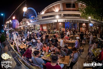 คืนวันศุกร์ ที่ร้าน แฮปปี้ ฟิช, เอเชีย ทีค เดอะ ริเวอร์ฟร้อนท์ — photo 60