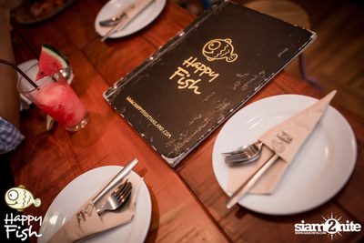 คืนวันศุกร์ ที่ร้าน แฮปปี้ ฟิช, เอเชีย ทีค เดอะ ริเวอร์ฟร้อนท์ — photo 80