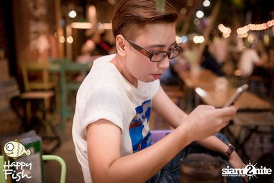 คืนวันศุกร์ ที่ร้าน แฮปปี้ ฟิช, เอเชีย ทีค เดอะ ริเวอร์ฟร้อนท์ — photo 95