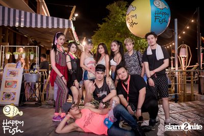 คืนวันศุกร์ ที่ร้าน แฮปปี้ ฟิช, เอเชีย ทีค เดอะ ริเวอร์ฟร้อนท์ — photo 102