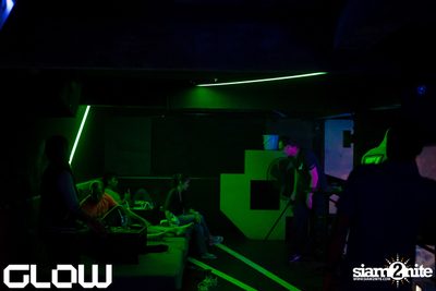 Superstar Panda & Ellie at GLOW — photo 12