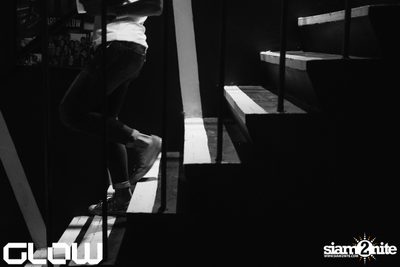 Superstar Panda & Ellie at GLOW — photo 30