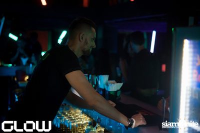 Superstar Panda & Ellie at GLOW — photo 40