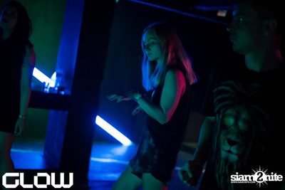 Superstar Panda & Ellie at GLOW — photo 55