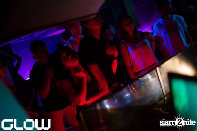 Superstar Panda & Ellie at GLOW — photo 74