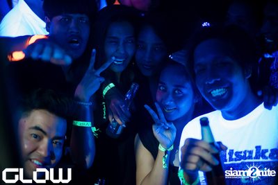 Superstar Panda & Ellie at GLOW — photo 79