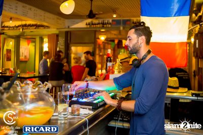 Feria by Club Taurin Paul Ricard ที่ร้าน เลอ คาเฟ่ เดส์ สตาชิแอค์ — photo 74