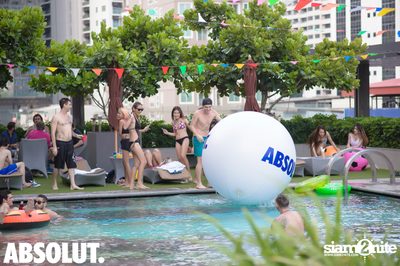 BLAST! Pool Party ที่ ดับเบิ้ลทรี บาย ฮิลตัน — photo 59