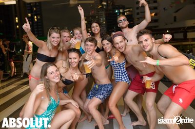 BLAST! Pool Party ที่ ดับเบิ้ลทรี บาย ฮิลตัน — photo 117