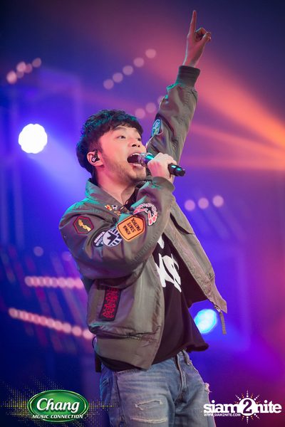 Chang Music Connection presents Whitehaus Concert at Central World — photo 107