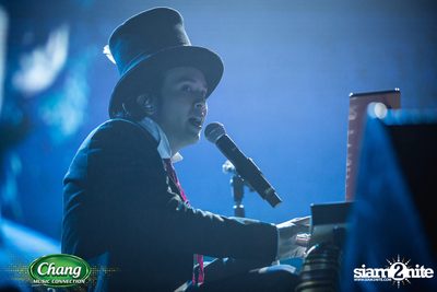 Chang Music Connection presents Whitehaus Concert at Central World — photo 193