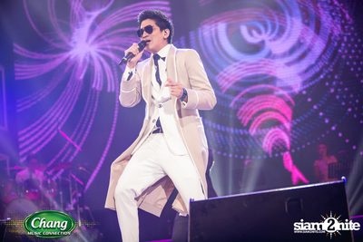 Chang Music Connection presents Whitehaus Concert at Central World — photo 246