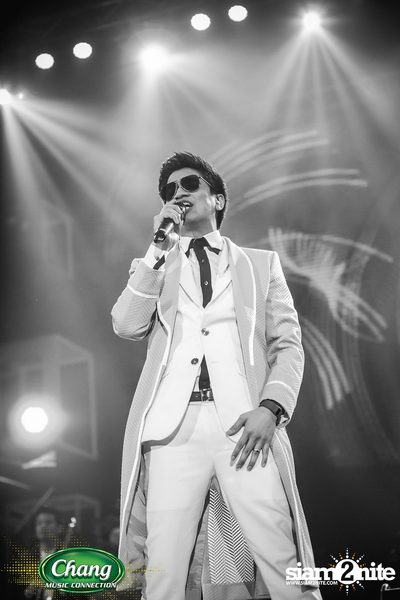 Chang Music Connection presents Whitehaus Concert at Central World — photo 249