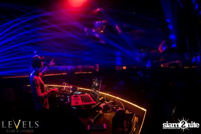 DJ Crespo ที่ เลเวล — photo 6