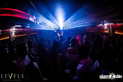 DJ Crespo ที่ เลเวล — photo 8