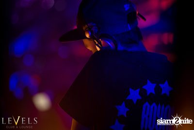 DJ Crespo ที่ เลเวล — photo 16