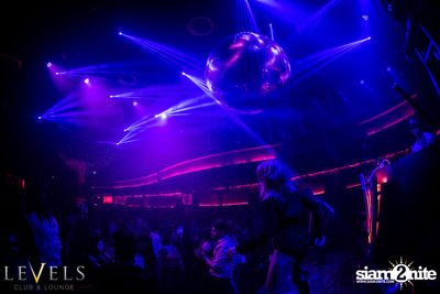 DJ Crespo ที่ เลเวล — photo 61