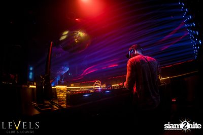 DJ Crespo ที่ เลเวล — photo 65