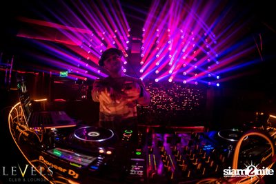 DJ Crespo ที่ เลเวล — photo 77