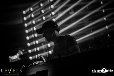 DJ Crespo ที่ เลเวล — photo 80