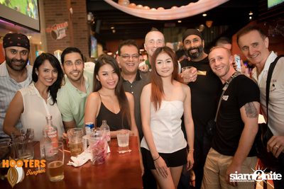 Hooters Soi 15 Bangkok - 1 Year Anniversary Party — photo 26