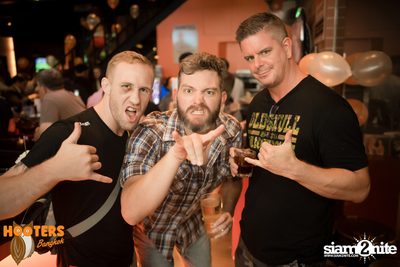 Hooters Soi 15 Bangkok - 1 Year Anniversary Party — photo 51