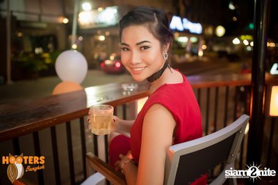 Hooters Soi 15 Bangkok - 1 Year Anniversary Party — photo 56
