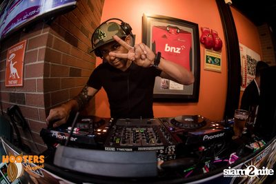 Hooters Soi 15 Bangkok - 1 Year Anniversary Party — photo 76