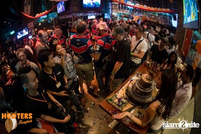 Hooters Soi 15 Bangkok - 1 Year Anniversary Party — photo 85