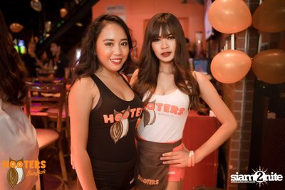 Hooters Soi 15 Bangkok - 1 Year Anniversary Party — photo 95