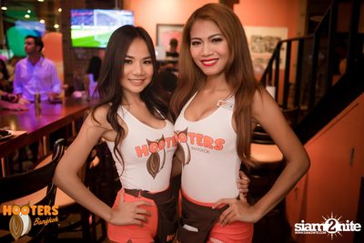Hooters Soi 15 Bangkok - 1 Year Anniversary Party — photo 100