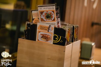 คืนวันศุกร์ ที่ร้าน แฮปปี้ ฟิช, เอเชีย ทีค เดอะ ริเวอร์ฟร้อนท์ — photo 6