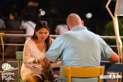 คืนวันศุกร์ ที่ร้าน แฮปปี้ ฟิช, เอเชีย ทีค เดอะ ริเวอร์ฟร้อนท์ — photo 10