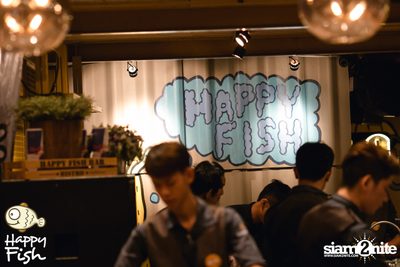 คืนวันศุกร์ ที่ร้าน แฮปปี้ ฟิช, เอเชีย ทีค เดอะ ริเวอร์ฟร้อนท์ — photo 14