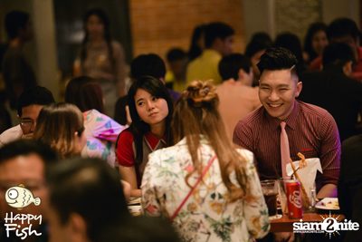 คืนวันศุกร์ ที่ร้าน แฮปปี้ ฟิช, เอเชีย ทีค เดอะ ริเวอร์ฟร้อนท์ — photo 31