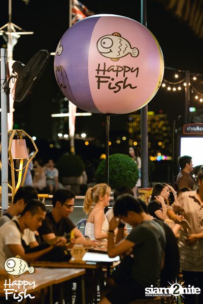คืนวันศุกร์ ที่ร้าน แฮปปี้ ฟิช, เอเชีย ทีค เดอะ ริเวอร์ฟร้อนท์ — photo 33