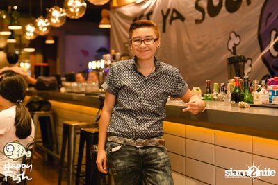 คืนวันศุกร์ ที่ร้าน แฮปปี้ ฟิช, เอเชีย ทีค เดอะ ริเวอร์ฟร้อนท์ — photo 47