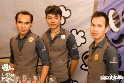 คืนวันศุกร์ ที่ร้าน แฮปปี้ ฟิช, เอเชีย ทีค เดอะ ริเวอร์ฟร้อนท์ — photo 58