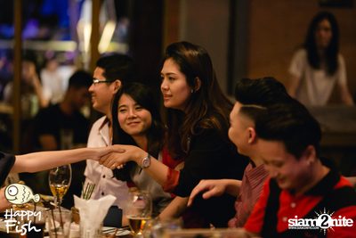 คืนวันศุกร์ ที่ร้าน แฮปปี้ ฟิช, เอเชีย ทีค เดอะ ริเวอร์ฟร้อนท์ — photo 68