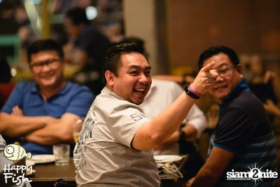 คืนวันศุกร์ ที่ร้าน แฮปปี้ ฟิช, เอเชีย ทีค เดอะ ริเวอร์ฟร้อนท์ — photo 74