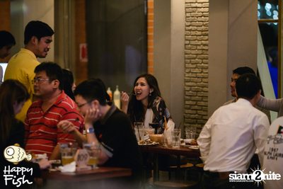 คืนวันศุกร์ ที่ร้าน แฮปปี้ ฟิช, เอเชีย ทีค เดอะ ริเวอร์ฟร้อนท์ — photo 79