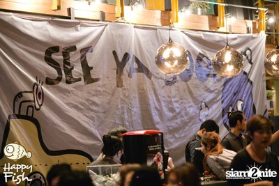 คืนวันศุกร์ ที่ร้าน แฮปปี้ ฟิช, เอเชีย ทีค เดอะ ริเวอร์ฟร้อนท์ — photo 85