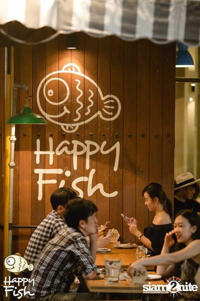 คืนวันศุกร์ ที่ร้าน แฮปปี้ ฟิช, เอเชีย ทีค เดอะ ริเวอร์ฟร้อนท์ — photo 93