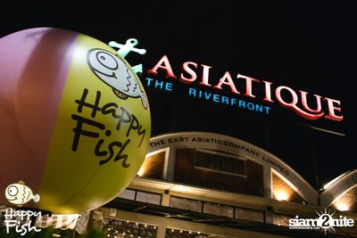 คืนวันศุกร์ ที่ร้าน แฮปปี้ ฟิช, เอเชีย ทีค เดอะ ริเวอร์ฟร้อนท์ — photo 94