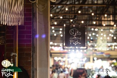 คืนวันศุกร์ ที่ร้าน แฮปปี้ ฟิช, เอเชีย ทีค เดอะ ริเวอร์ฟร้อนท์ — photo 95