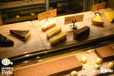 คืนวันศุกร์ ที่ร้าน แฮปปี้ ฟิช, เอเชีย ทีค เดอะ ริเวอร์ฟร้อนท์ — photo 122
