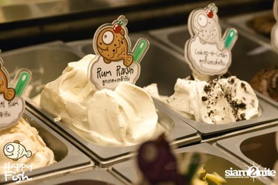 คืนวันศุกร์ ที่ร้าน แฮปปี้ ฟิช, เอเชีย ทีค เดอะ ริเวอร์ฟร้อนท์ — photo 126